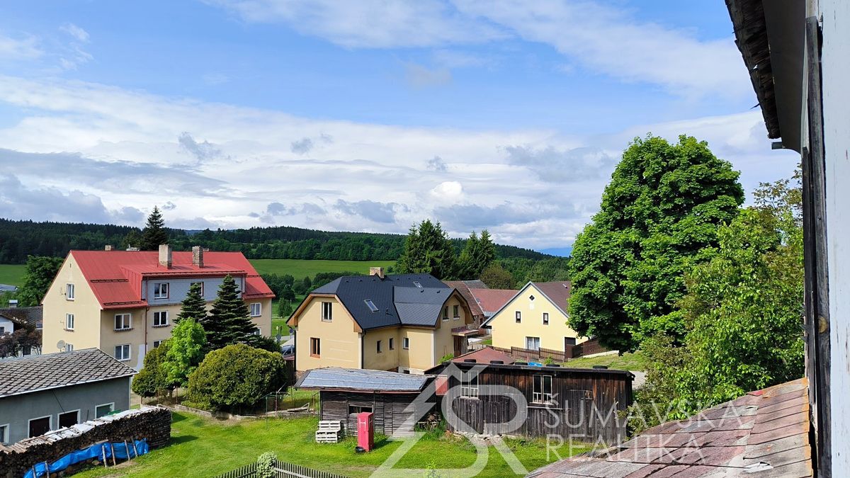 Prodej rodinného domu 300 m², pozemek 539 m², Nicov – fotka 1 z 3