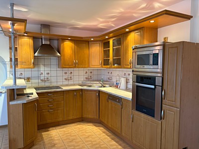 Prodej  rodinného domu 295 m², pozemek 1 331 m² — photo 5