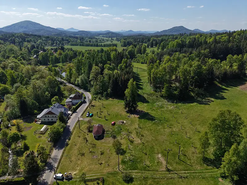 Prodej stavebního pozemku 7364 m², Mařenice – náhled fotky 3