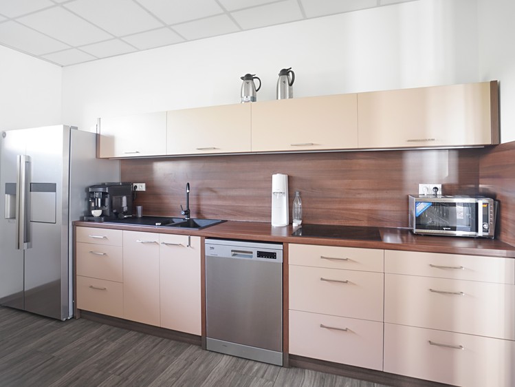 Pronájem komerčního prostoru, 420 m² (9 z 18)