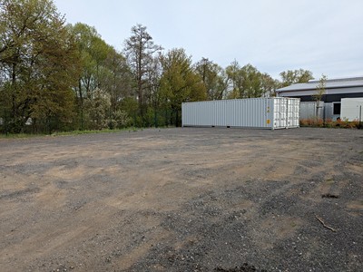 Pronájem  komerčního pozemku 100 m²
