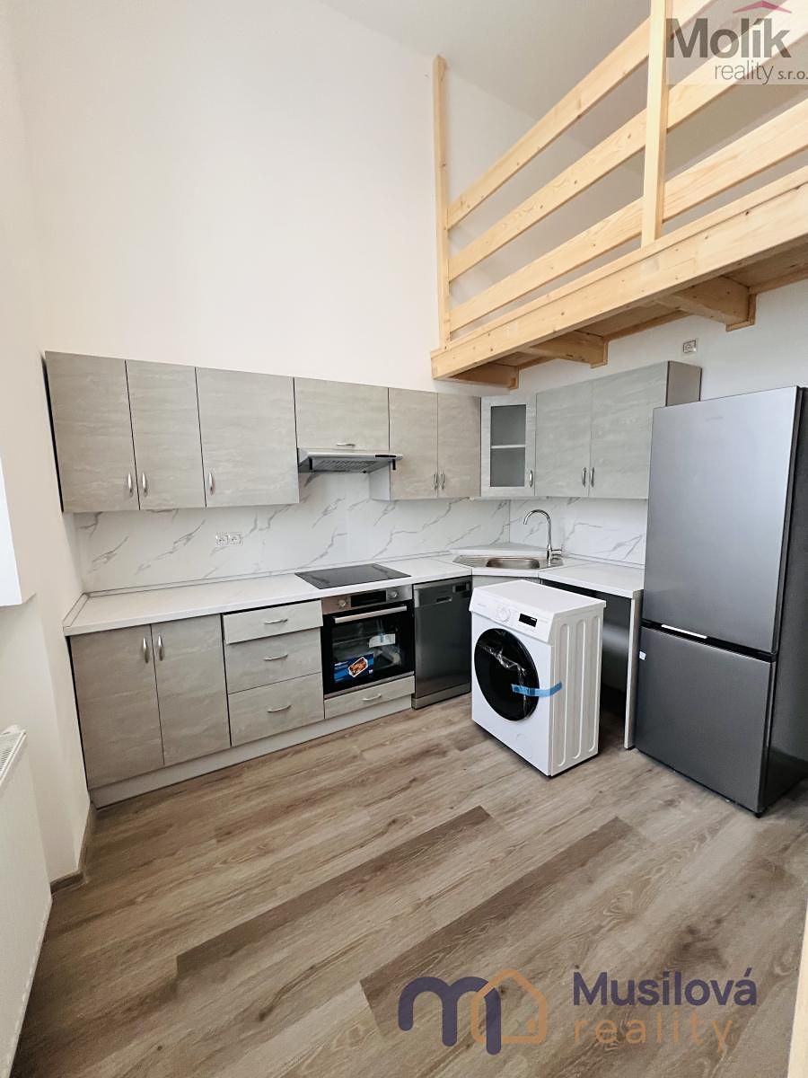 Pronájem bytu 2+kk 47 m²