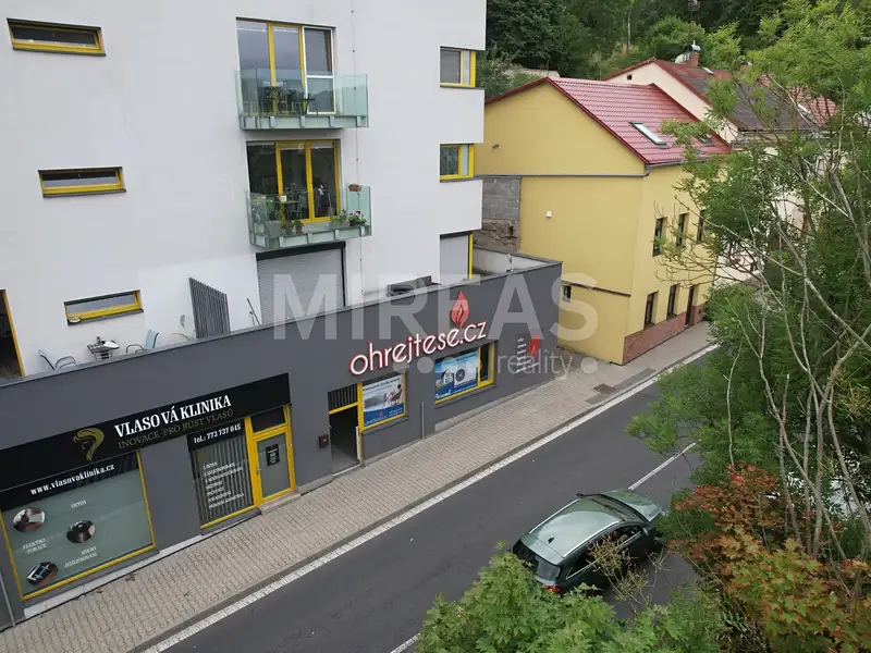 Prodej obchodního prostoru 106 m², Mladá Boleslav – náhled fotky 1