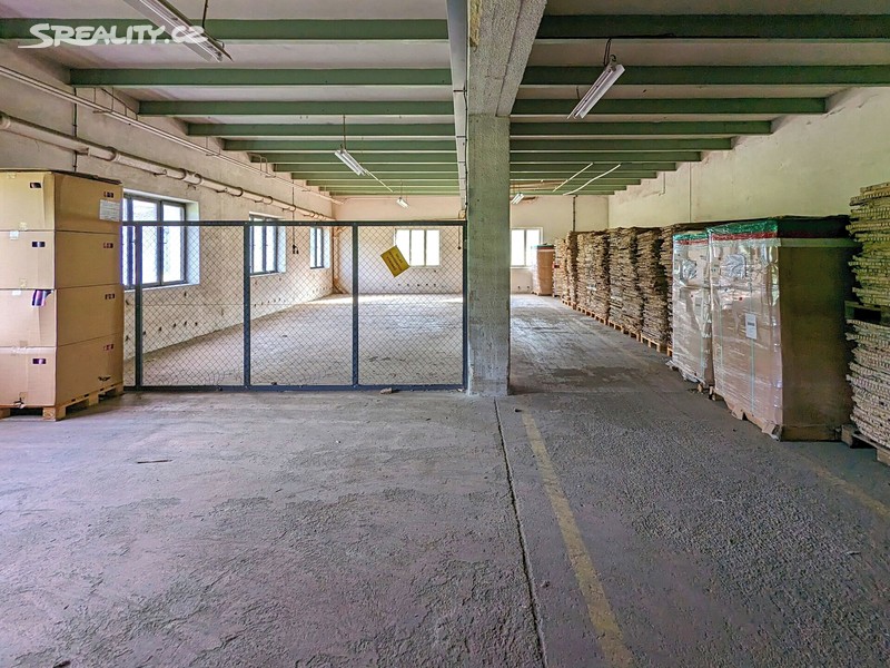 Pronájem skladového prostoru 490 m², okres Jablonec nad Nisou