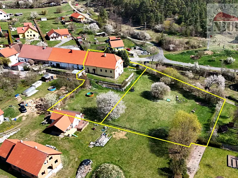 Prodej rodinného domu 325 m², pozemek 1864 m², Rabí – náhled fotky 2