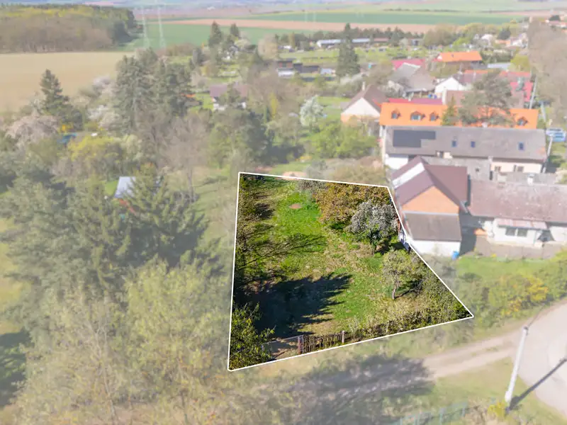 Prodej stavebního pozemku 815 m², Chrášťany – náhled fotky 2
