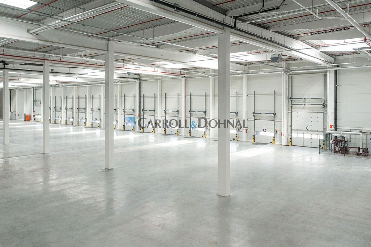 Pronájem skladového prostoru 4971 m² – fotografie 4