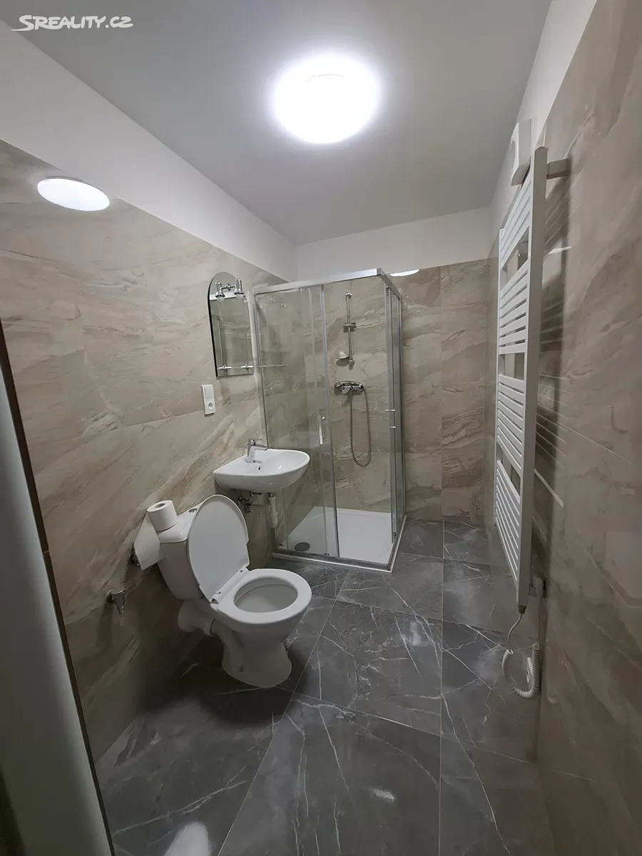 Pronájem bytu 2+kk 60 m² - Więcej