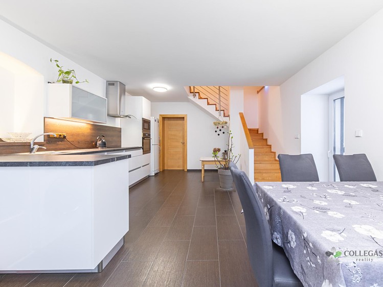 Haus zum Kauf, 258 m² (18 von 26)