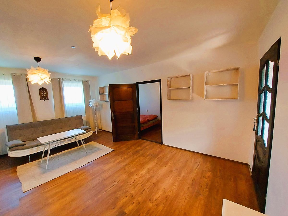 Pronájem bytu 2+1 54 m² – fotografie 4