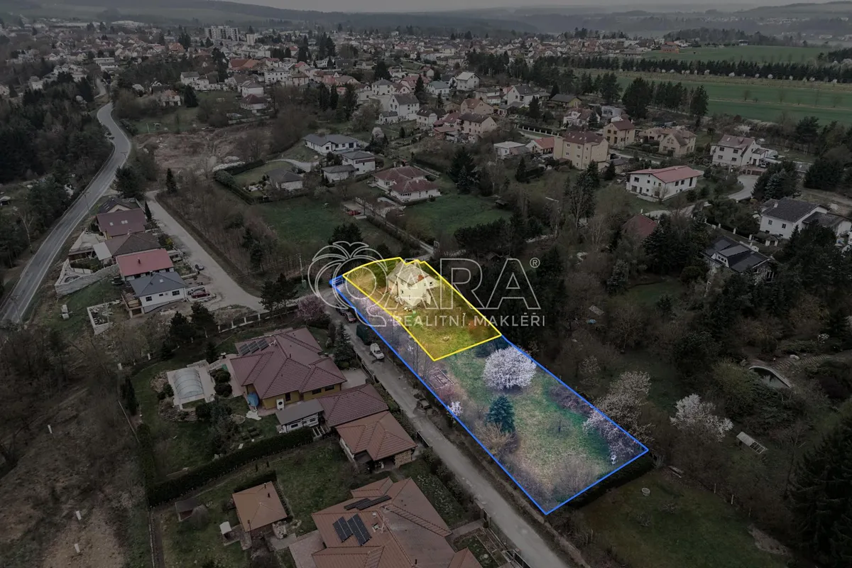 Prodej stavebního pozemku 1100 m²