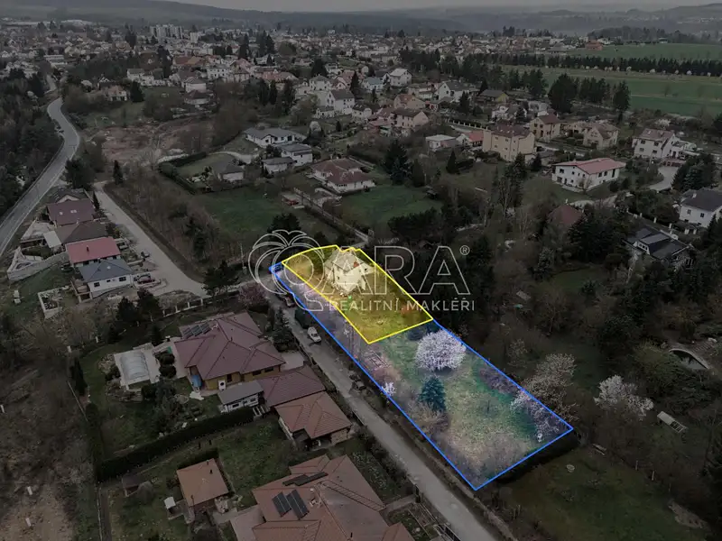 Prodej stavebního pozemku 1100 m², Chrást – náhled fotky 1