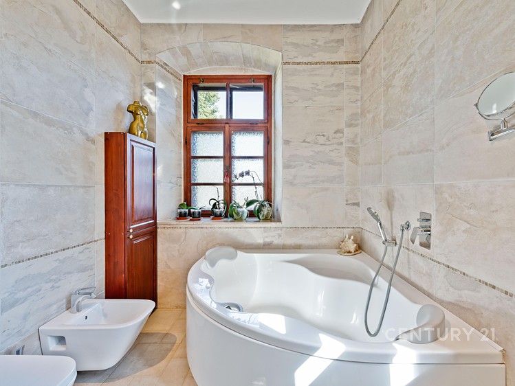 Будинок на продаж, 465 м² (4 з 35)