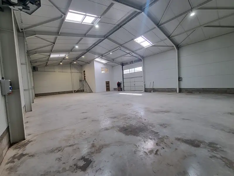 Pronájem skladového prostoru 150 m², Lukavice – náhled fotky 2