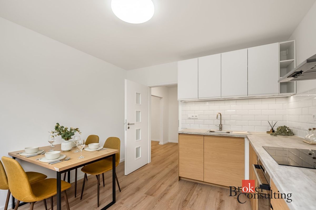 Pronájem bytu 3+1 79 m² – fotografie 3