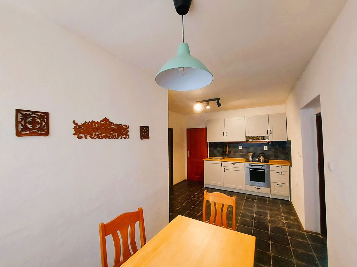 Pronájem bytu 2+1 54 m² – fotografie 3
