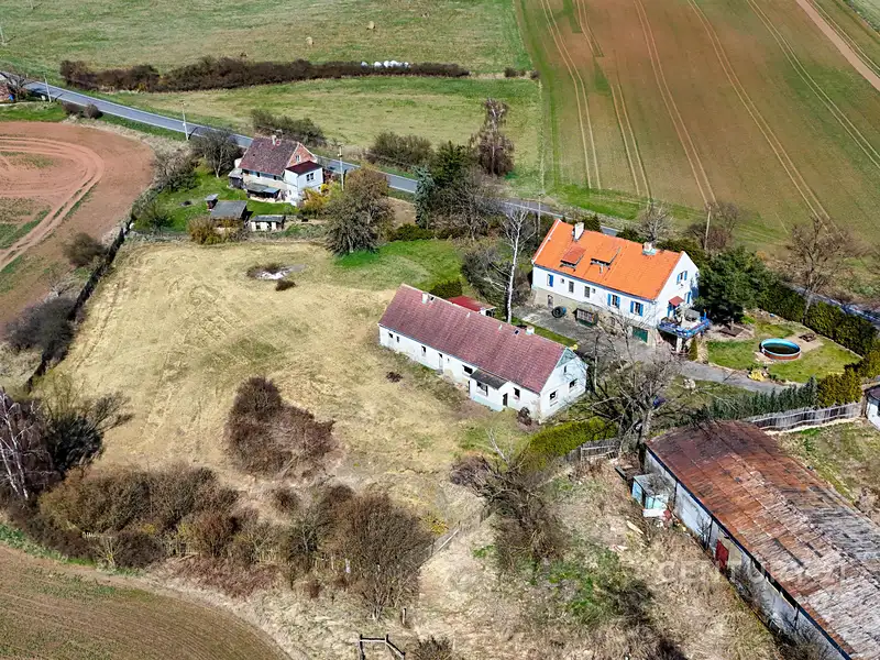 Prodej rodinného domu 200 m², pozemek 4082 m², Hředle – náhled fotky 2