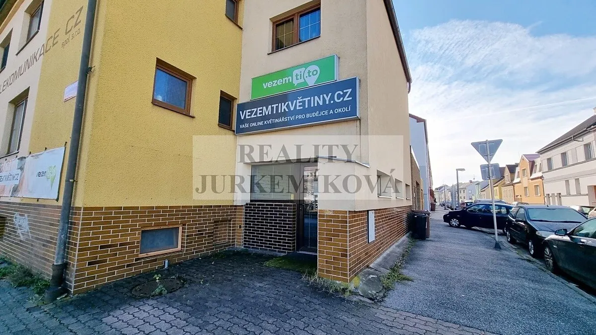Pronájem obchodního prostoru 22 m²