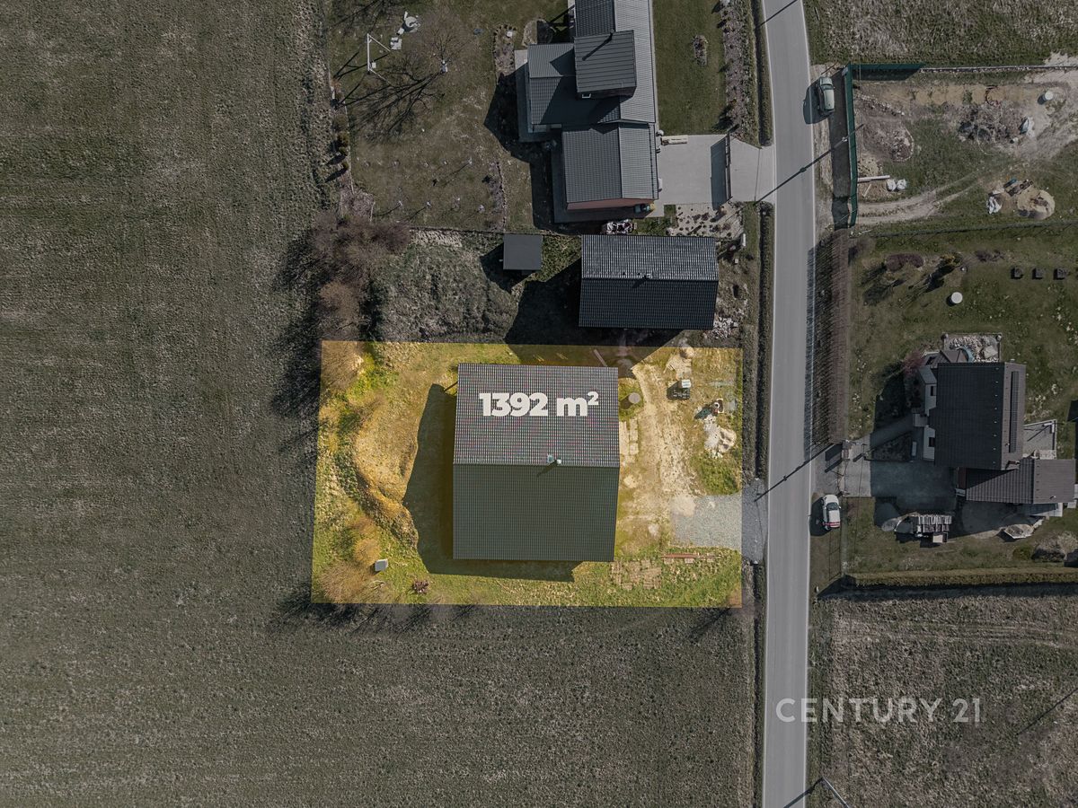 Prodej rodinného domu 225 m², pozemek 1392 m² – fotografie 5