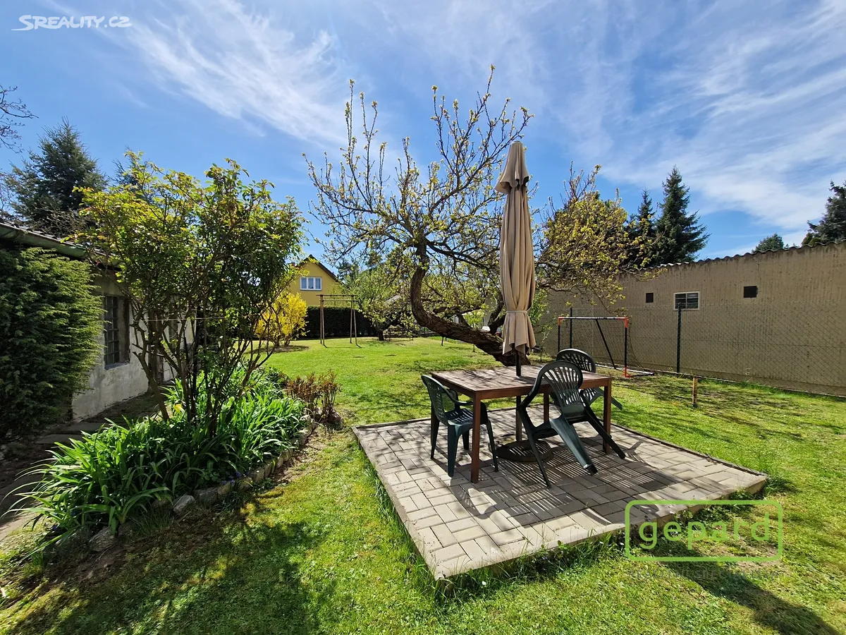 Prodej rodinného domu 110 m², pozemek 584 m² – pohled 3