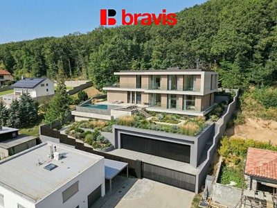 Prodej  stavebního pozemku 1 322 m²