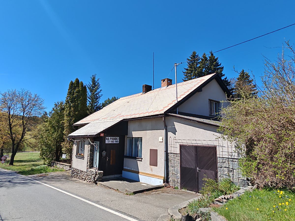 Prodej chalupy 250 m², pozemek 1011 m²