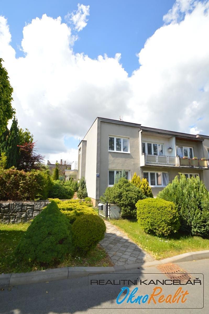 Prodej rodinného domu 212 m², pozemek 363 m² – fotografie 2