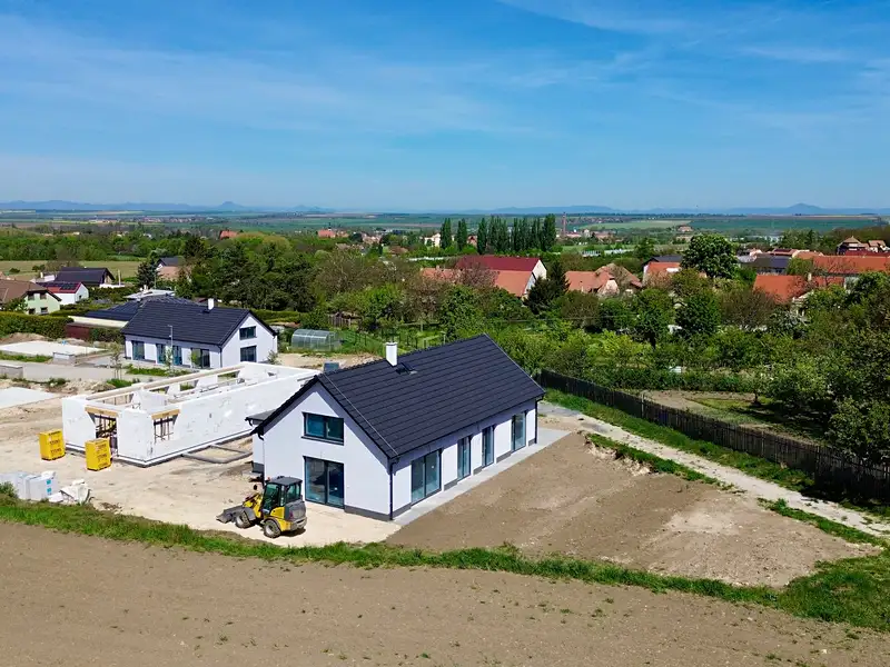 Prodej rodinného domu 84 m², pozemek 705 m², Velvary – náhled fotky 2
