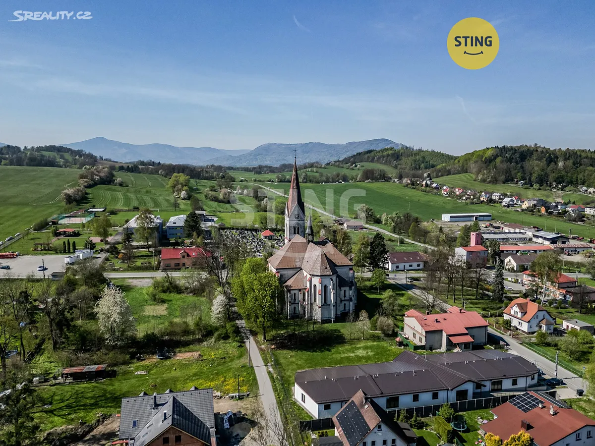Prodej rodinného domu 190 m², pozemek 800 m², Janovice