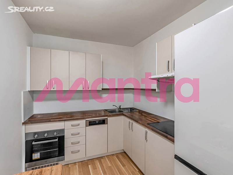 Prodej komerční nemovitosti 252 m² – pohled 5