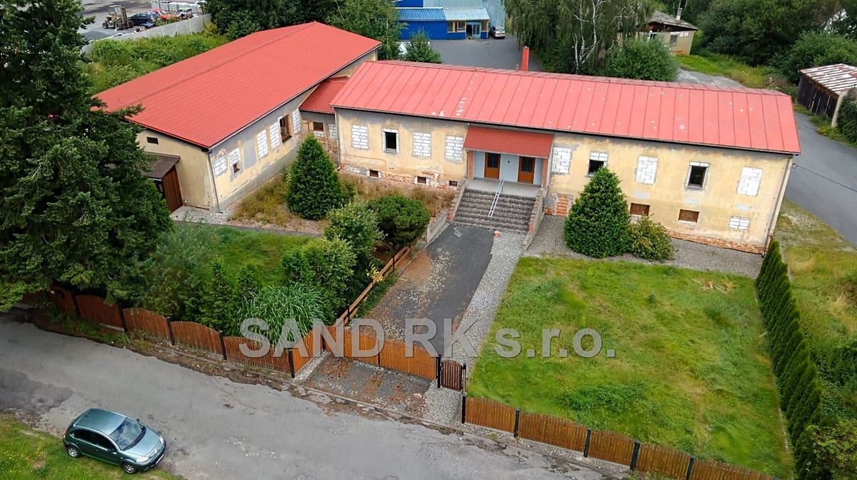 Prodej komerční nemovitosti 730 m² – fotografie 5