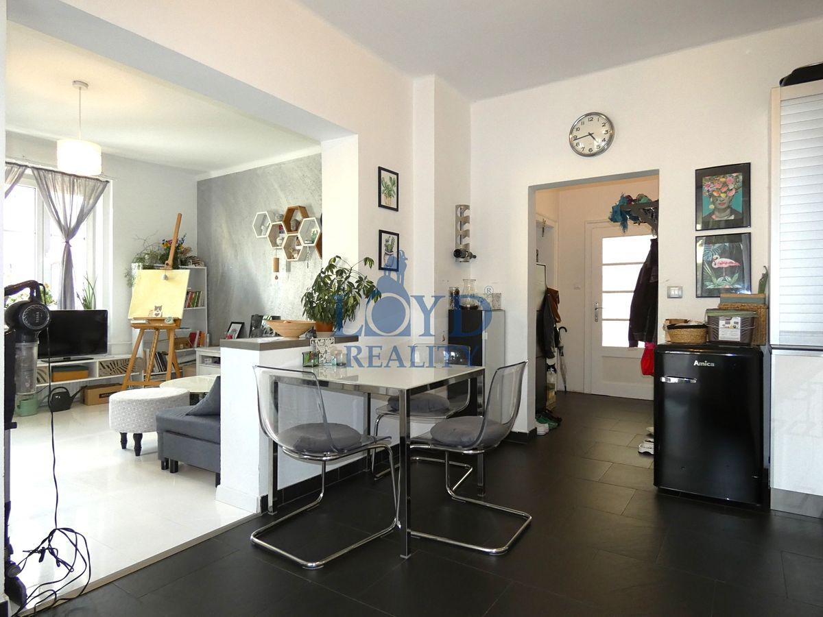 Prodej vily 221 m², pozemek 457 m² – fotografie 4