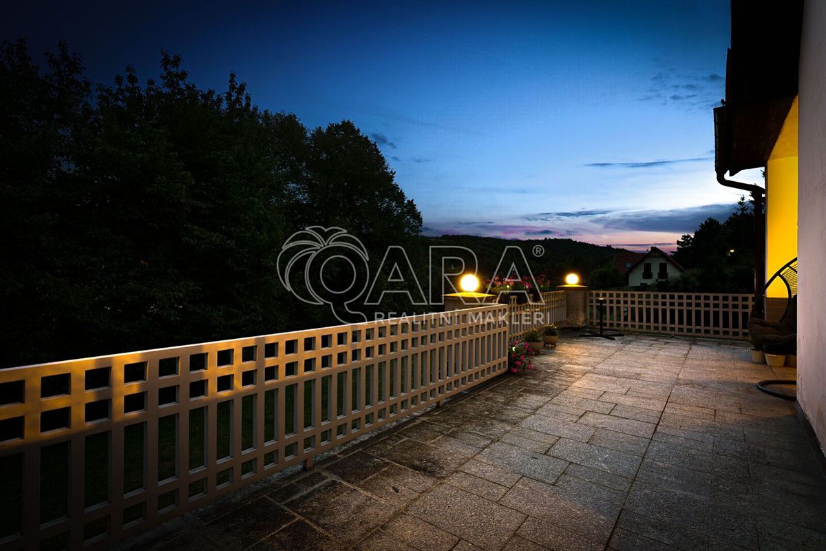Prodej vily 747 m², pozemek 6001 m² – fotografie 3