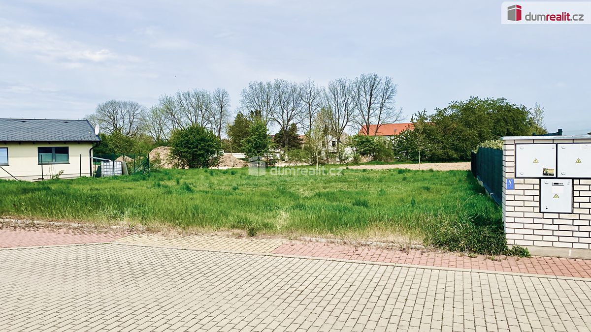 Prodej stavebního pozemku 1025 m²