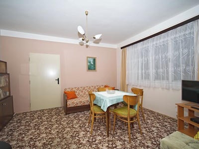 Prodej  rodinného domu 122 m², pozemek 898 m² — photo 2