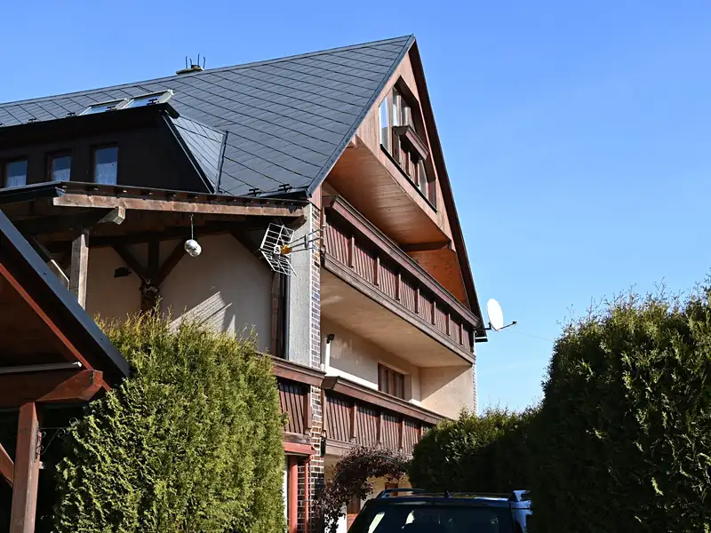 Prodej rodinného domu 302 m², pozemek 800 m², Oborná – náhled fotky 3