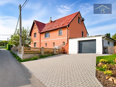 Prodej  rodinného domu 204 m², pozemek 690 m²