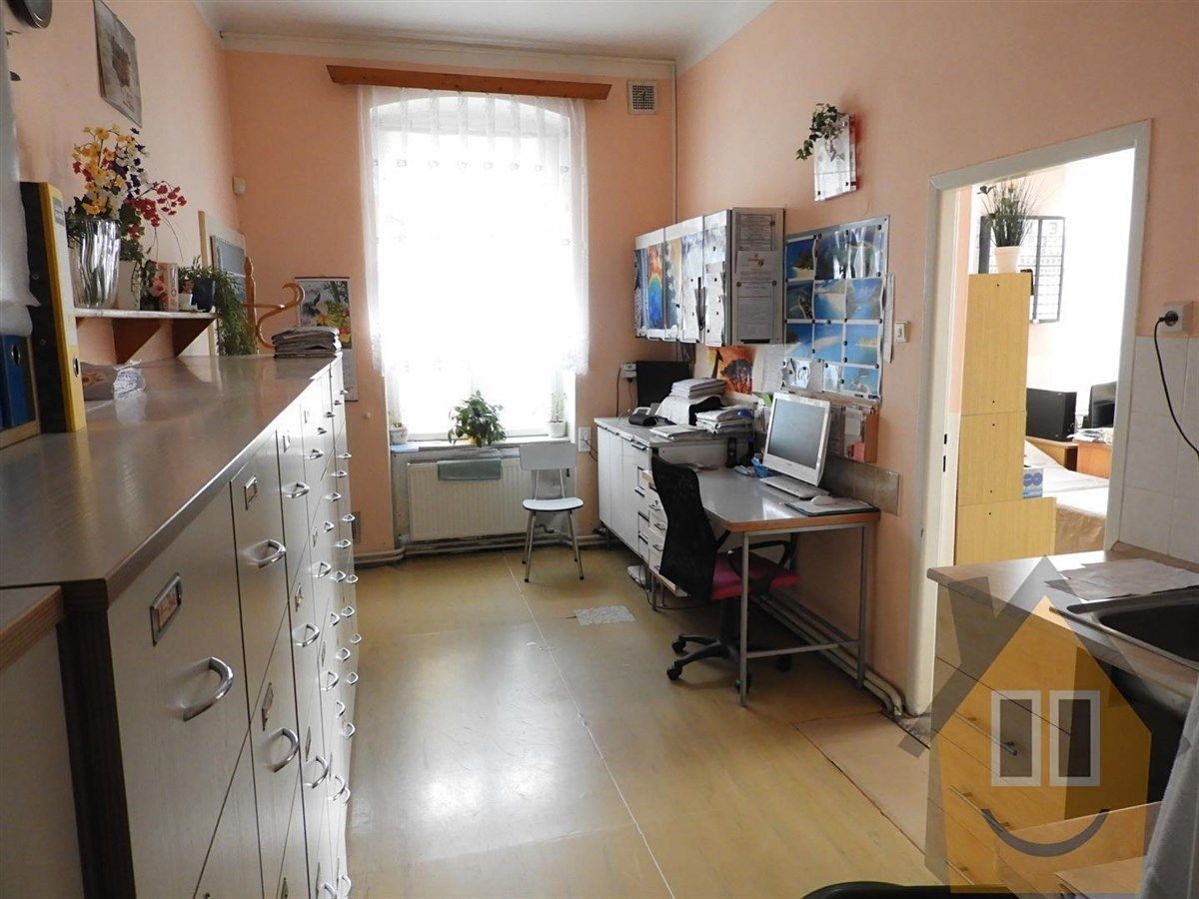 Prodej rodinného domu 512 m², pozemek 263 m² – fotografie 4