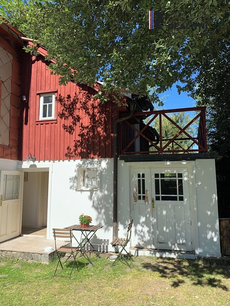 Prodej rodinného domu 180 m², pozemek 1133 m² – fotografie 5