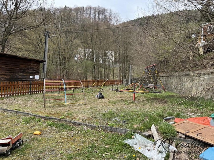 Prodej komerčního prostoru, 1 416 m² (18 z 28)
