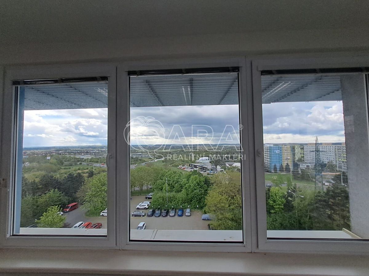 Pronájem kanceláře 35 m² – fotografie 5