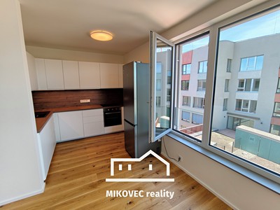 Pronájem bytu 2+kk 44 m²