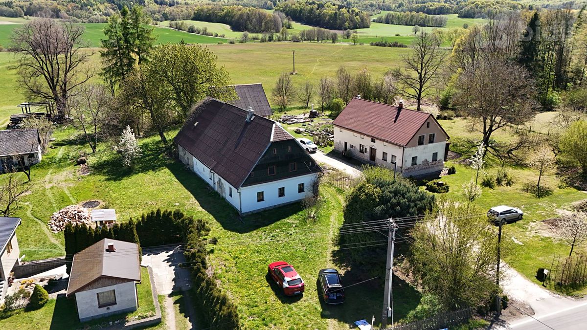 Prodej chalupy 250 m², pozemek 3057 m²
