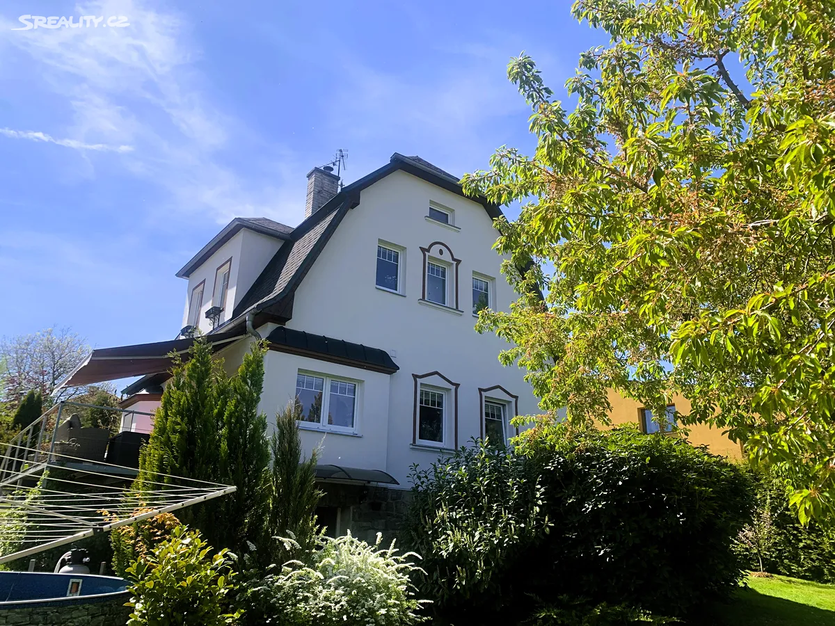 Prodej rodinného domu 143 m², pozemek 1657 m², Nový Bor