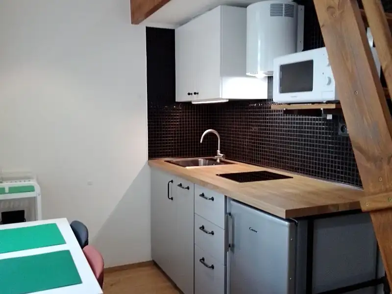 Prodej bytu 1+kk 23 m², Praha – náhled fotky 2