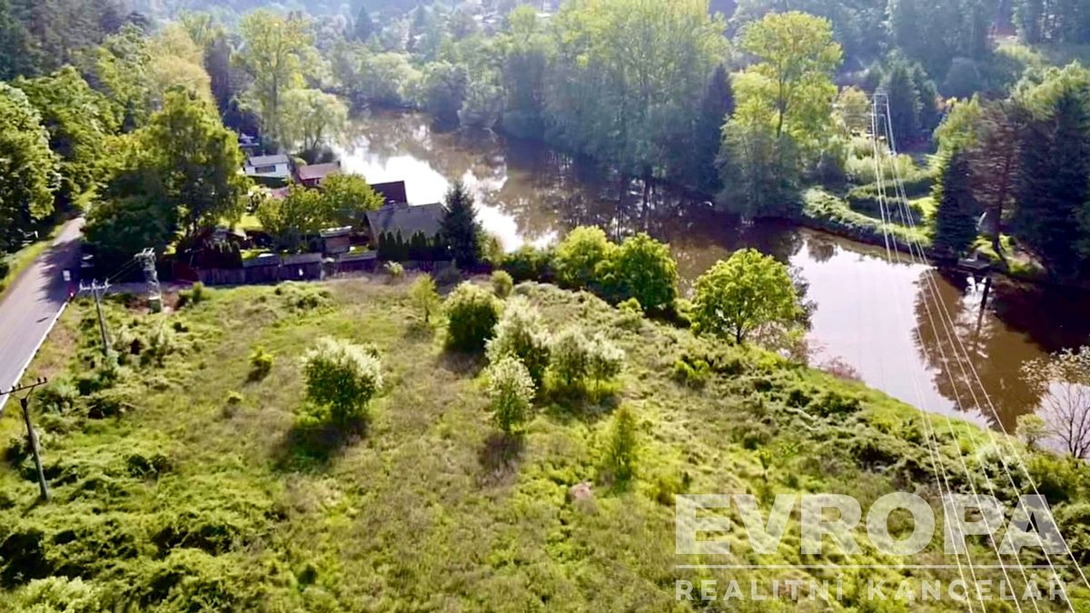 Prodej stavebního pozemku 9000 m², Vlkančice – fotka 1 z 3