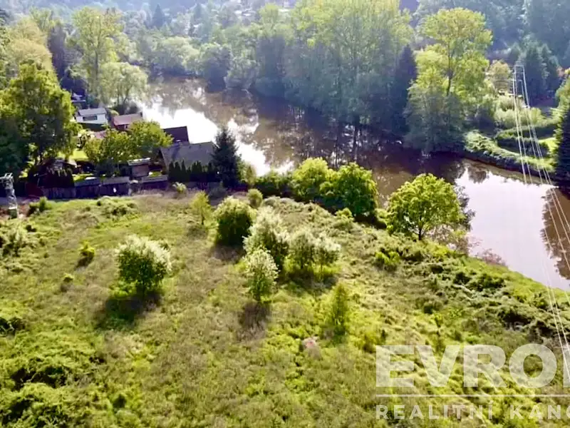 Prodej stavebního pozemku 9000 m², Vlkančice – náhled fotky 1