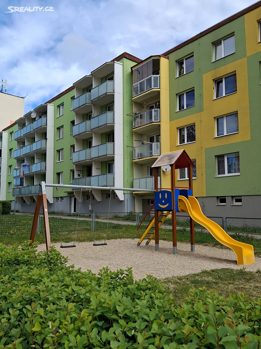 Prodej bytu 2+1 56 m², Třebíč