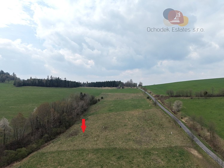Prodej pozemku, 1 560 m² (1 z 10)