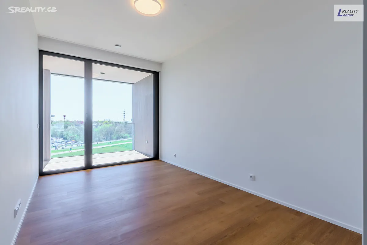 Pronájem bytu 2+kk 75 m² - Więcej